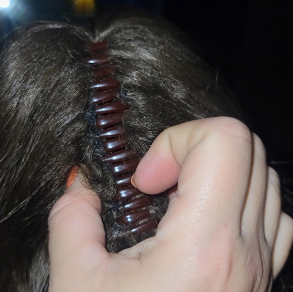 Hair - Picture 6 of 7